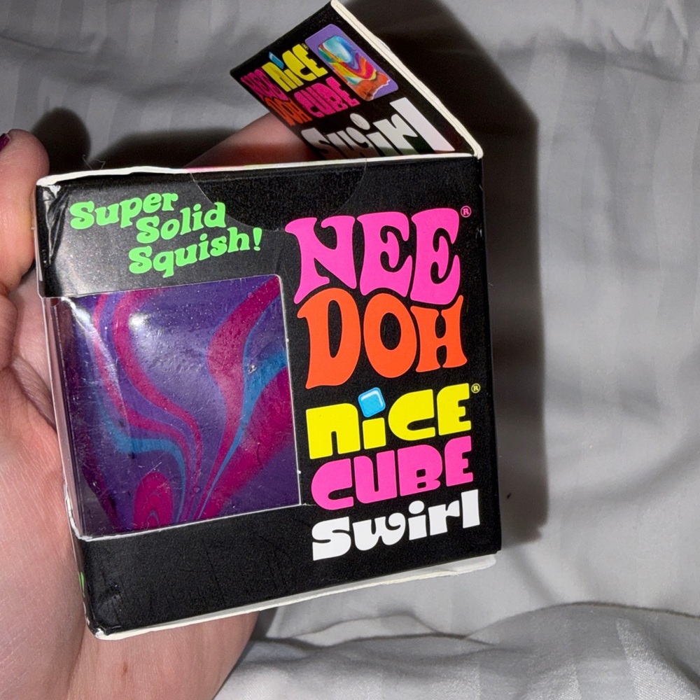 Trendy Brand New NeeDoh Swirl Super Solid Squish - Purple, Blue, & Pink🔥 - Picture 2 of 5